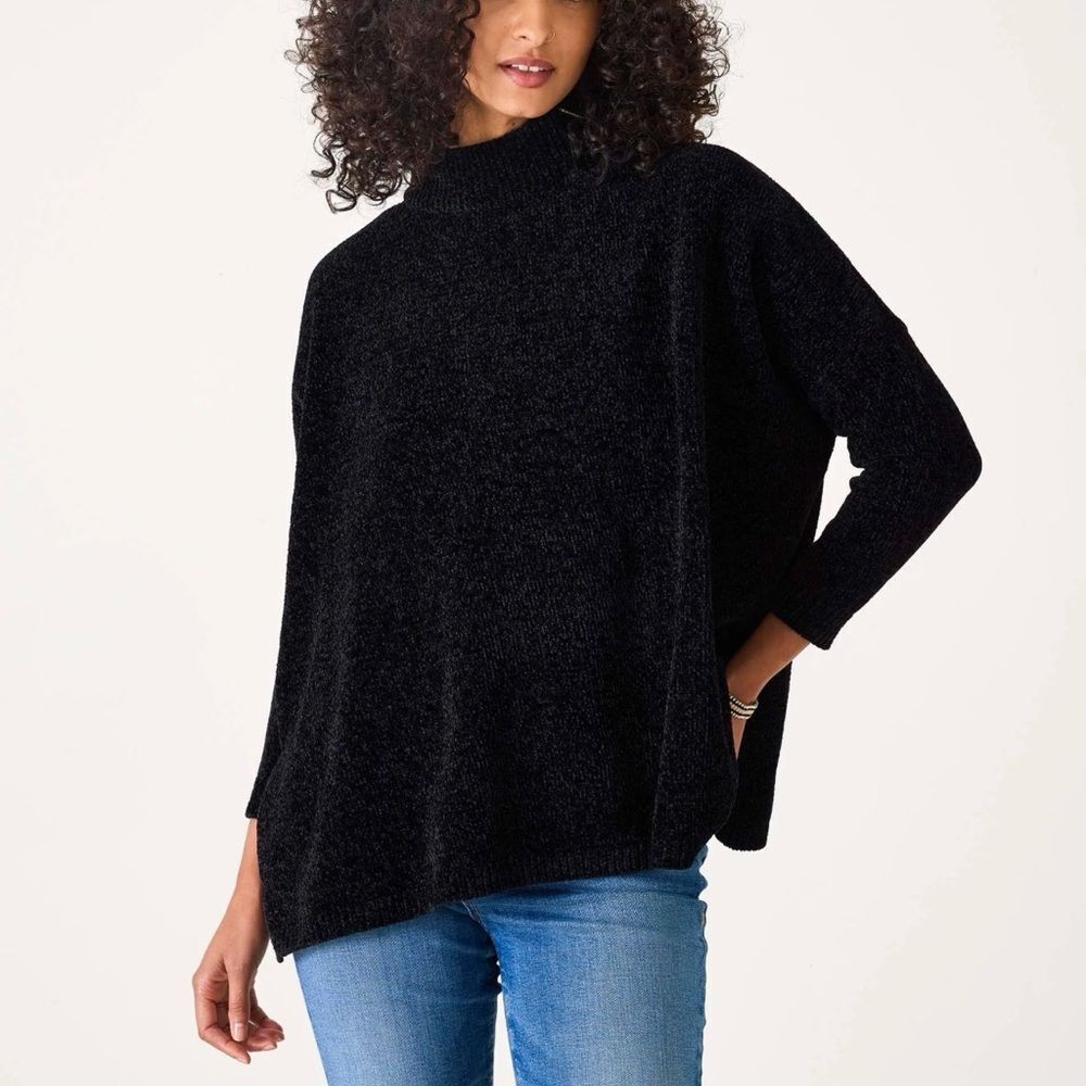 Mersea Catalina Eversoft Chenille Sweater Black OS NWT IN PACKAGE